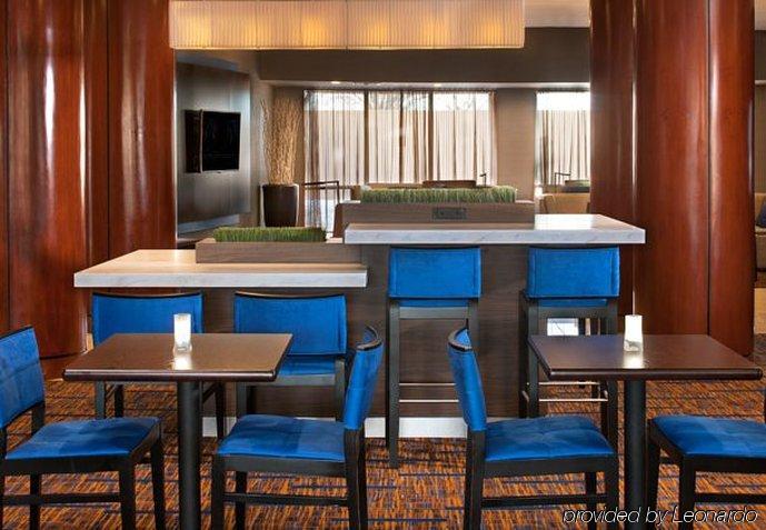 Courtyard Hartford Farmington Hotel Exterior photo